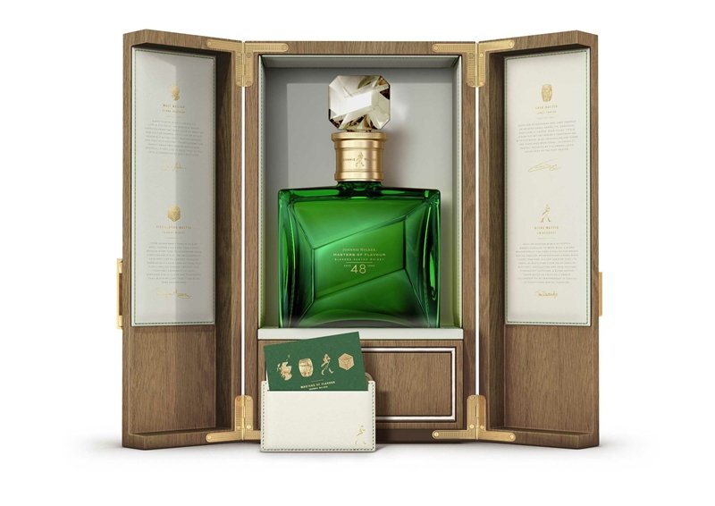 Johnnie_Walker_Masters_48_Cabinet.jpg